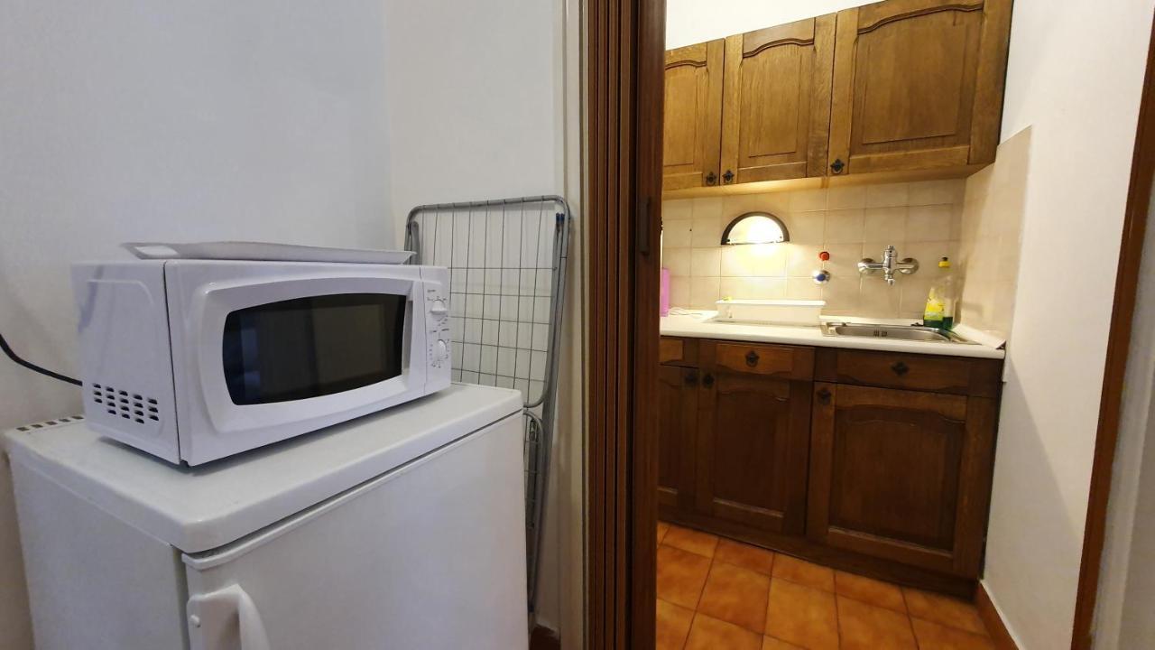 Harmonia Apartmanhaz Balatonlelle Buitenkant foto