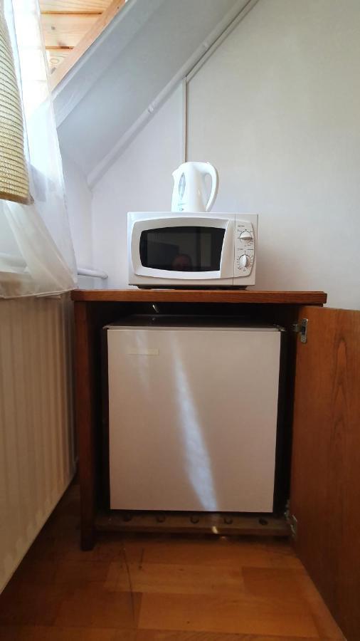 Harmonia Apartmanhaz Balatonlelle Buitenkant foto