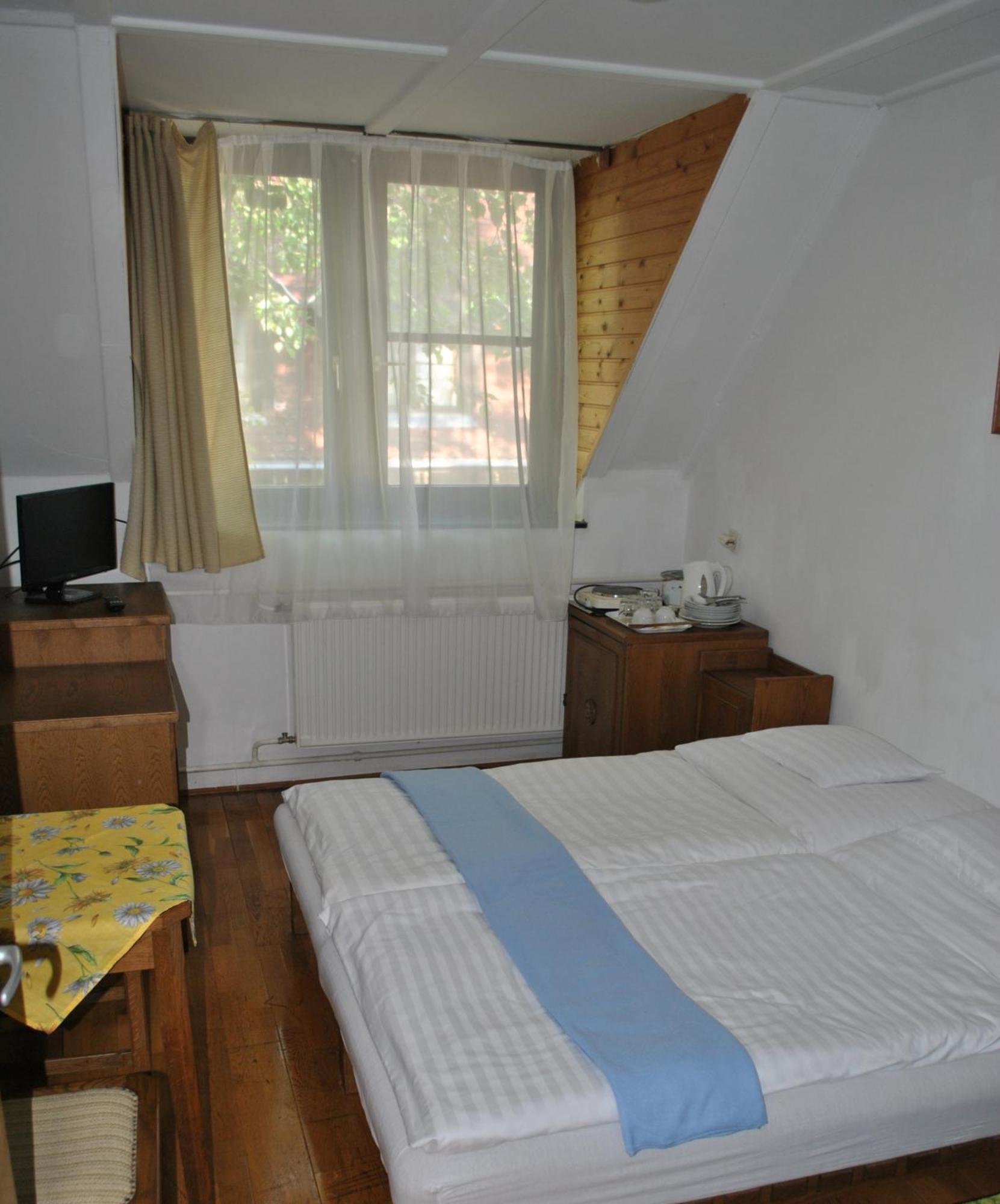 Harmonia Apartmanhaz Balatonlelle Kamer foto